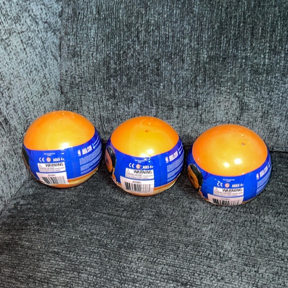 NBA Set Of 3 Jumbo Squeezy Surprise! Giant 5” Slo-foam Figure Sealed - Picture 4 of 4